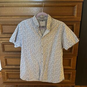 Denim & Flower Blue and White Casual Shirt